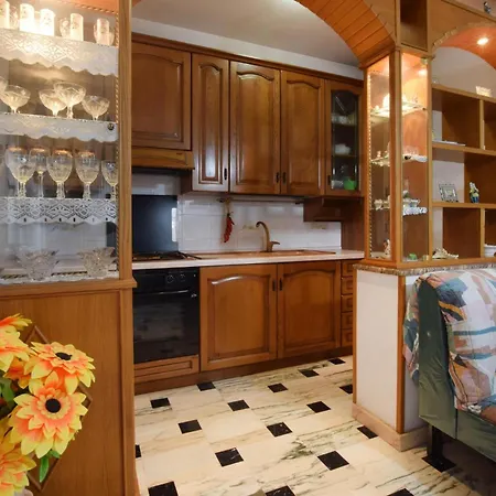 Stunning In With Kitchen Apartment Acquedolci